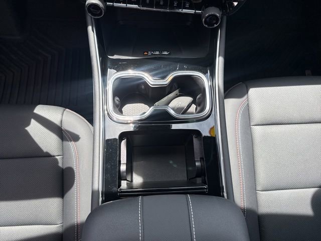 2025 Chevrolet Traverse Z71 - Photo 25