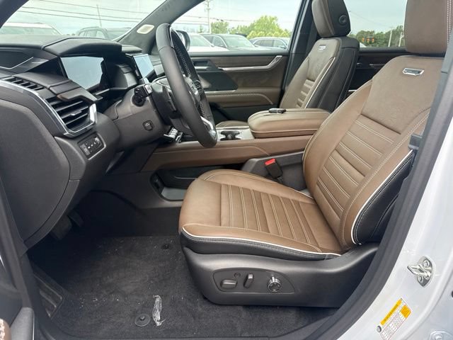 2027 GMC Acadia Denali Ultimate - Photo 14