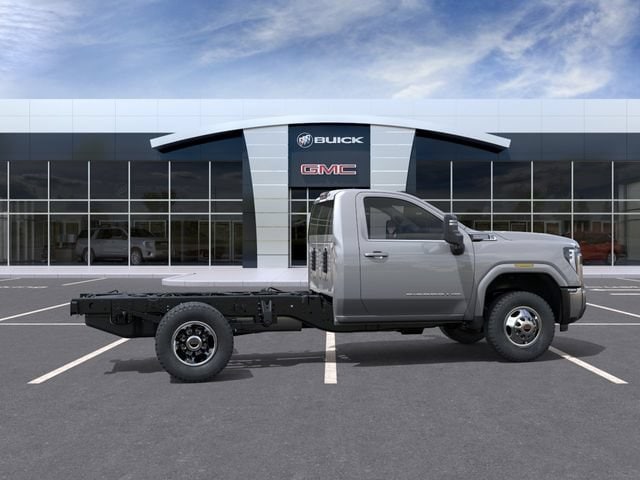 2026 GMC Sierra 3500 Chassis Cab SLE - Photo 5