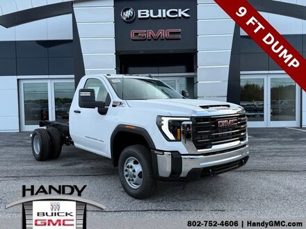 2026 GMC Sierra 3500 HD Chassis Cab Pro Truck