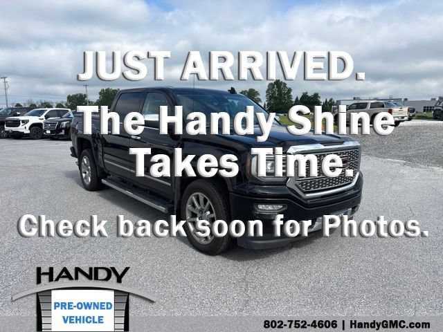2017 GMC Sierra 4WD Crew Cab Short Box's photo