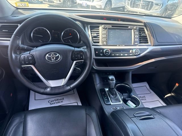 2018 Toyota Highlander Limited Platinum - Photo 18