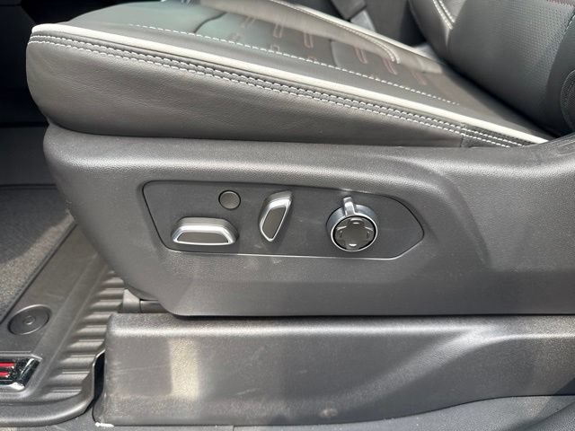 2026 GMC Sierra 2500HD AT4X - Photo 17
