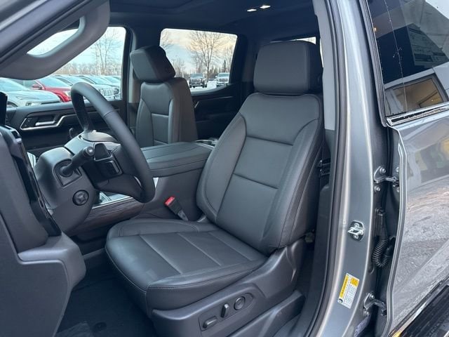 2026 GMC Sierra 1500 SLT - Photo 16