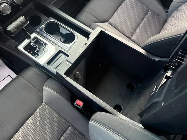 2018 Toyota Tundra SR5 - Photo 25