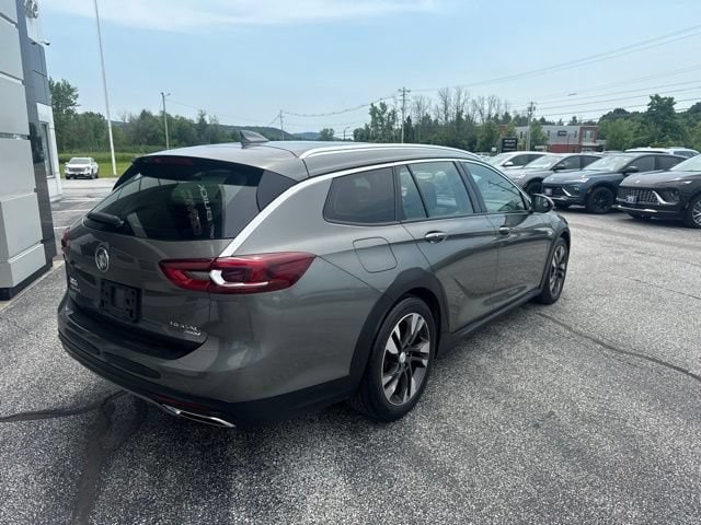 2018 Buick Regal TourX Essence - Photo 7