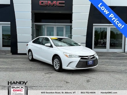 2017 Toyota Camry LE Sedan