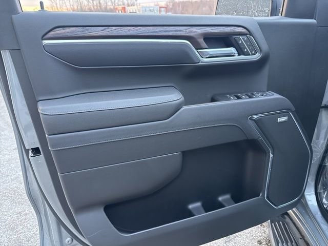 2026 GMC Sierra 1500 SLT - Photo 19