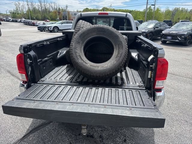 2017 Toyota Tacoma SR5 - Photo 10