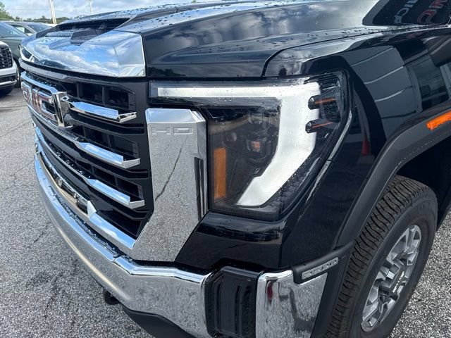 2026 GMC Sierra 3500HD SLE - Photo 15