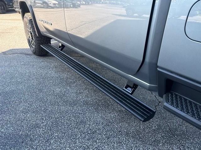 2026 GMC Sierra 2500HD AT4X - Photo 13