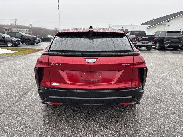 2024 Cadillac Lyriq Sport photo 2