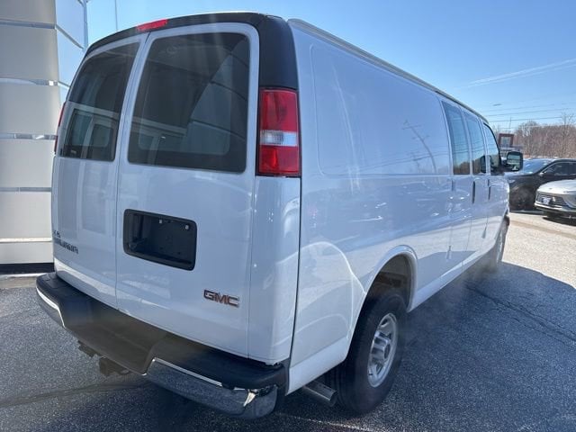 2026 GMC Savana Cargo Work Van - Photo 7