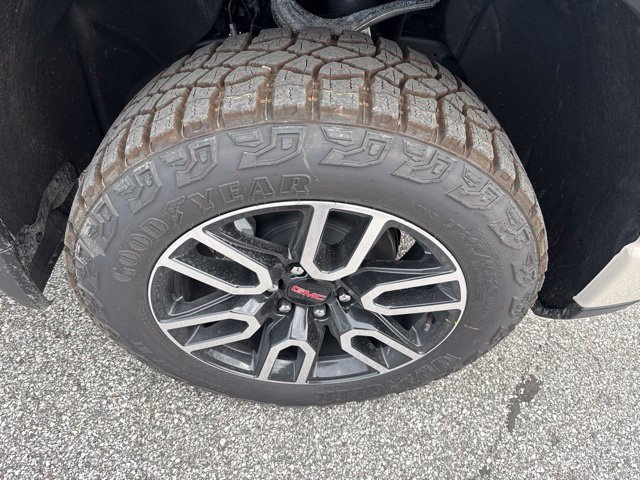 2026 GMC Sierra 1500 AT4 - Photo 9