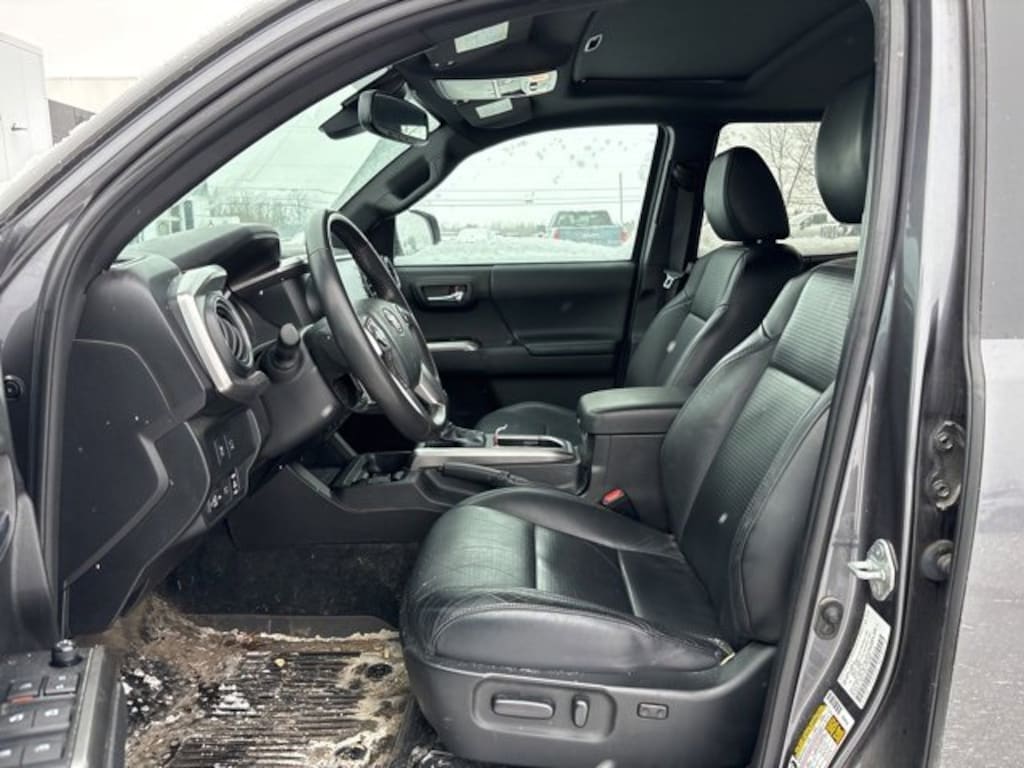 Used 2023 Toyota Tacoma 4WD Limited Truck Double Cab