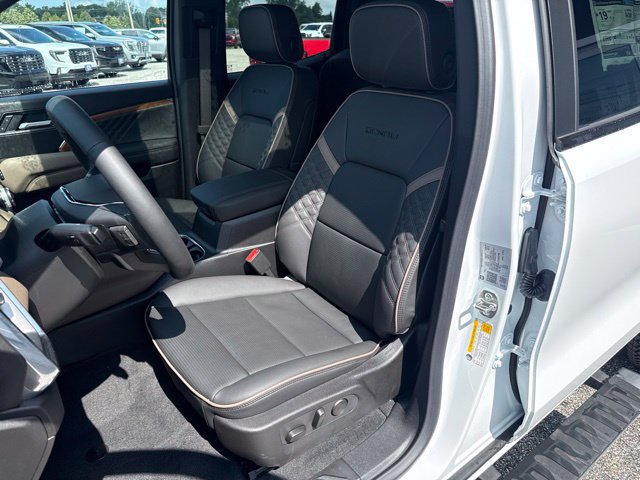 2026 GMC Canyon Denali - Photo 14