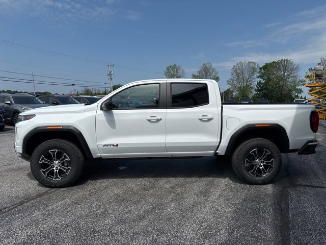2025 Gmc Canyon AT4 photo 2