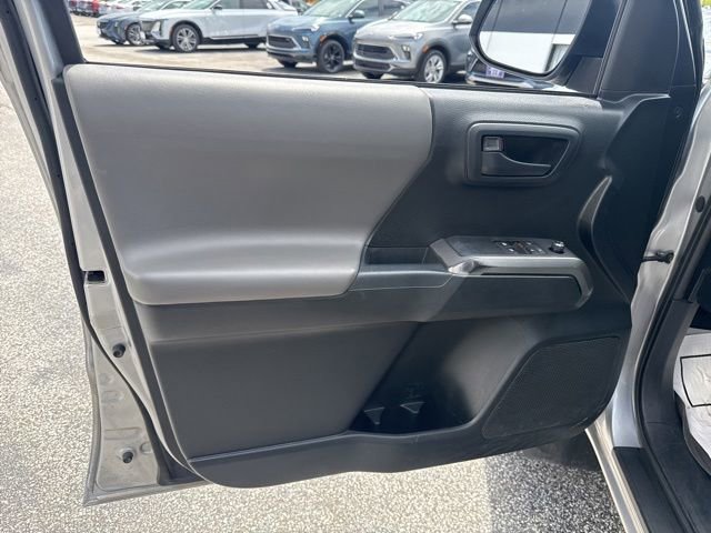 2017 Toyota Tacoma SR5 - Photo 14