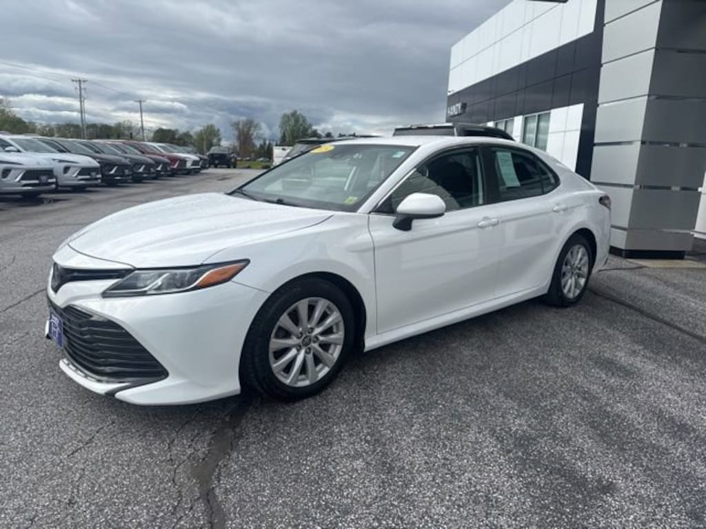 Used 2019 Toyota Camry LE Sedan