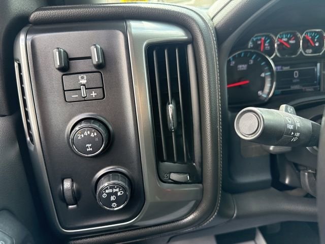 2019 Chevrolet Silverado 3500HD LTZ - Photo 25