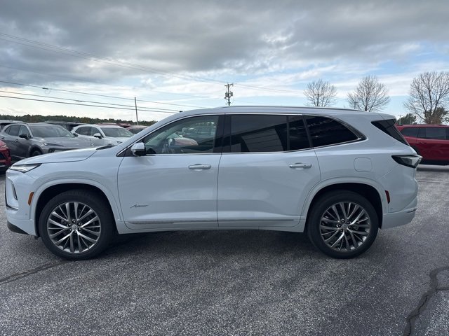 2026 Buick Enclave Avenir photo 3