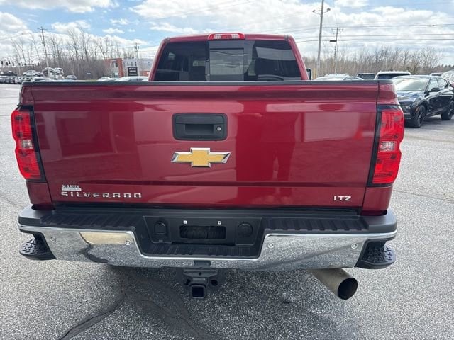 2019 Chevrolet Silverado 3500HD LTZ - Photo 6