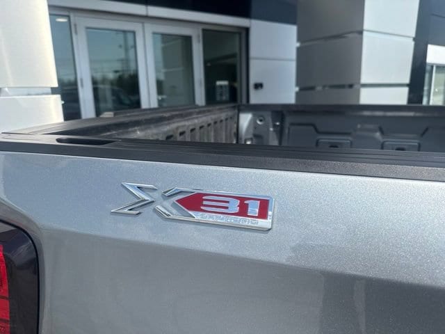 2023 GMC Sierra 1500 Pro - Photo 11