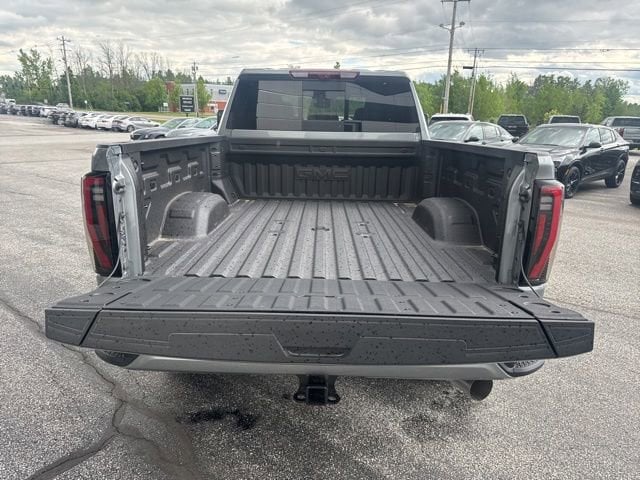2026 GMC Sierra 3500HD AT4 - Photo 12