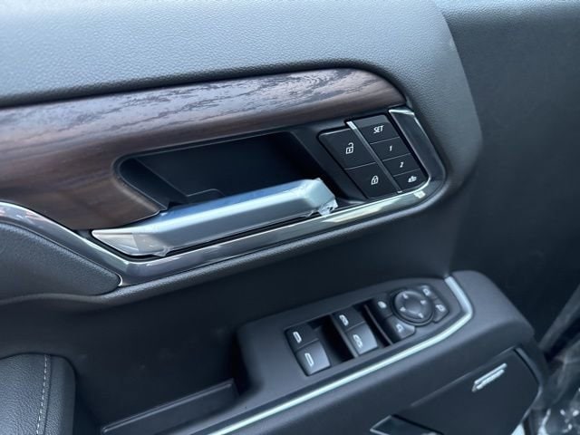 2026 GMC Sierra 1500 SLT - Photo 20