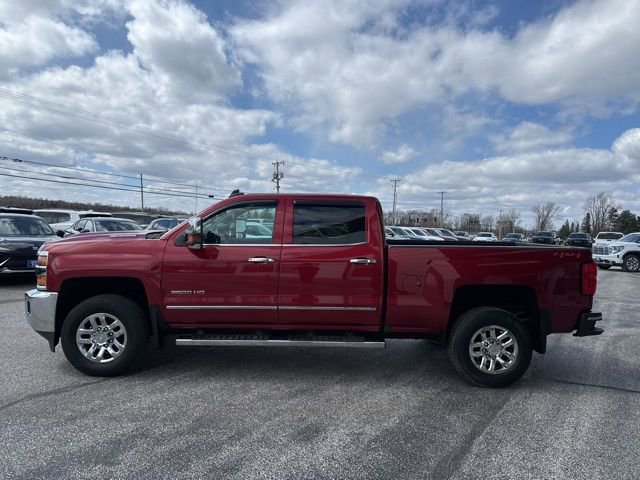 2019 Chevrolet Silverado 3500HD LTZ - Photo 4