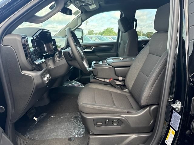 2026 GMC Sierra 3500HD SLE - Photo 17