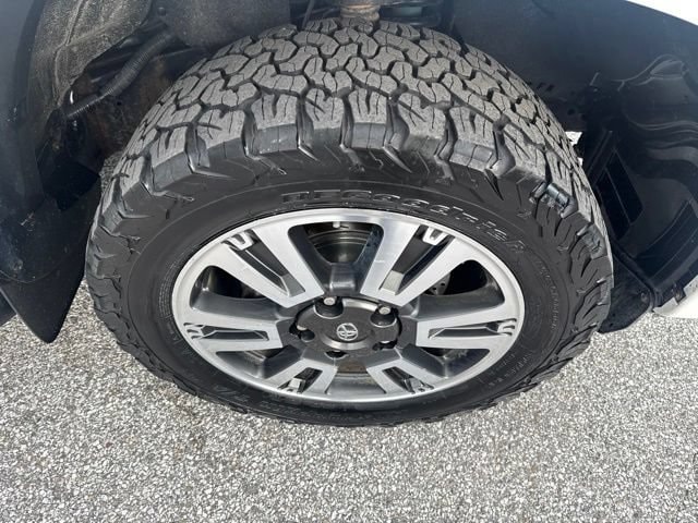 2018 Toyota Tundra SR5 - Photo 9
