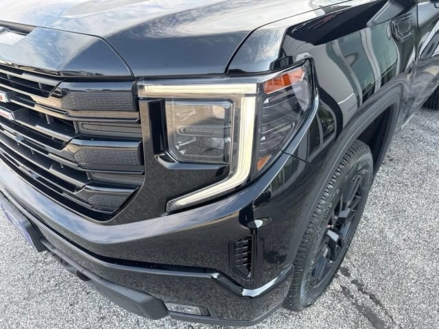 2023 GMC Sierra 1500 Elevation - Photo 13