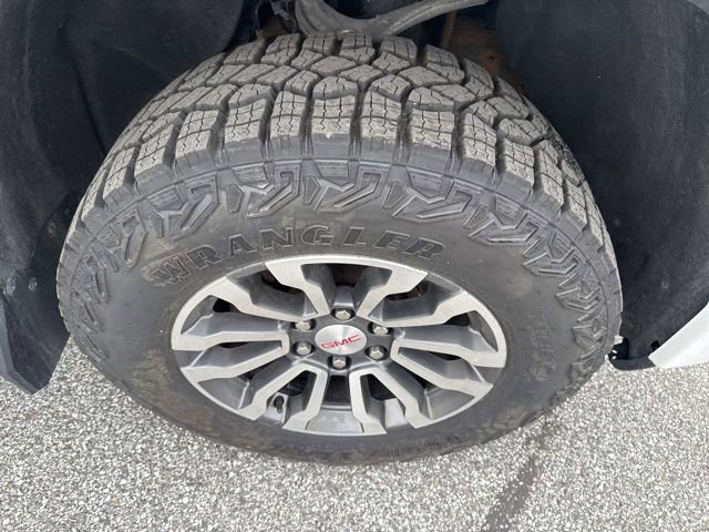 2021 GMC Sierra 1500 AT4 - Photo 9
