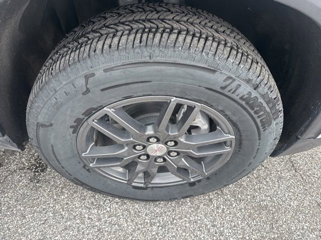 2026 GMC Acadia Elevation - Photo 9