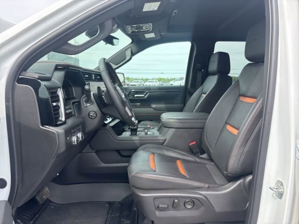 Used 2025 GMC Sierra 1500 AT4 Truck Crew Cab