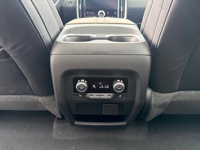 2027 GMC Acadia Denali Ultimate - Photo 30