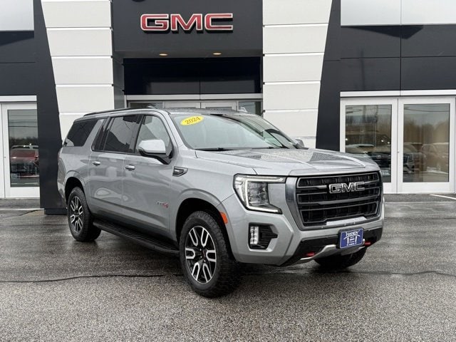 2024 GMC Yukon AT4's photo