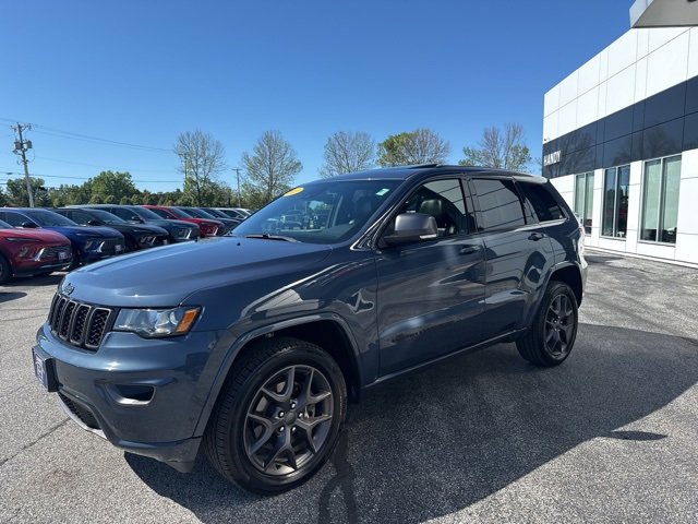 2021 Jeep Grand Cherokee Limited photo 2