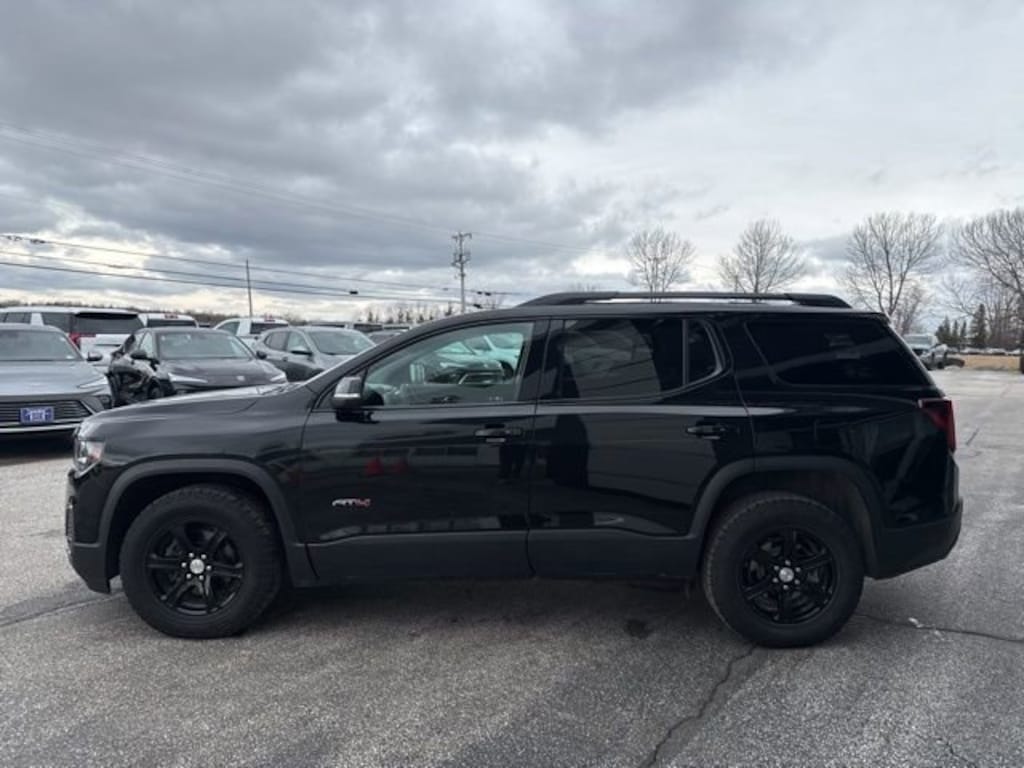 Used 2023 GMC Acadia AT4 SUV