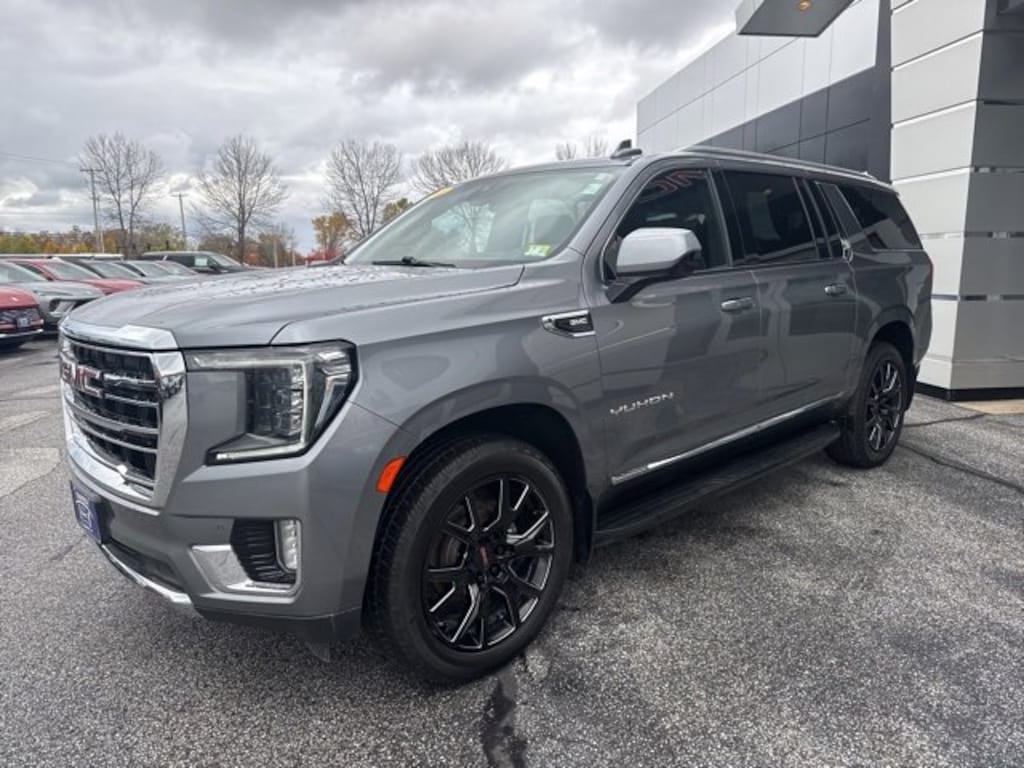 Used 2021 GMC Yukon XL SLT SUV
