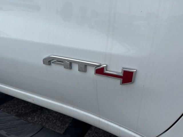 2021 GMC Sierra 1500 AT4 - Photo 11