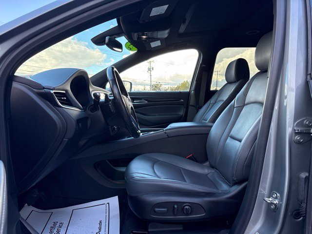 2023 Buick Enclave Essence - Photo 17