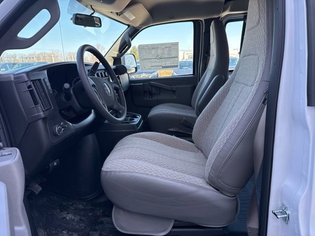 2026 GMC Savana Cargo Work Van - Photo 13