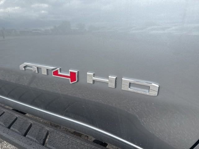 2026 GMC Sierra 3500HD AT4 - Photo 11
