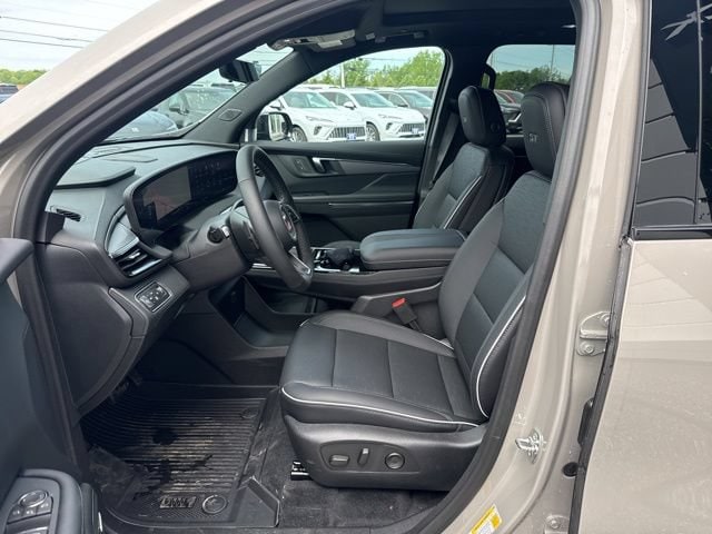 2026 Buick Enclave Sport Touring - Photo 13