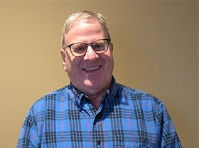 Staff member Dave Handy from ID_887edc4e2eb0