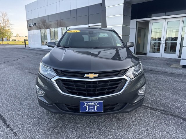 2021 Chevrolet Equinox LT photo 2