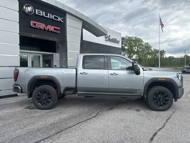 2026 GMC Sierra 3500HD AT4 - Photo 8