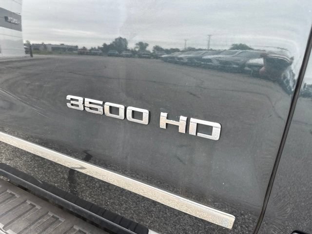 2017 Chevrolet Silverado 3500HD LTZ - Photo 11